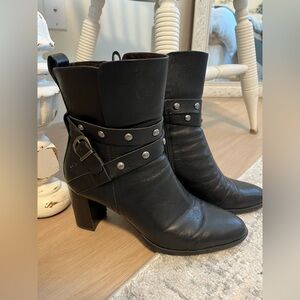 Born leather ankle boots